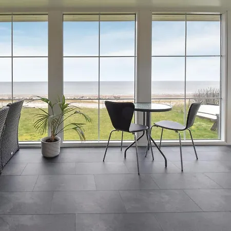 Two-bedroom In Dom wakacyjny *