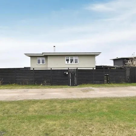 Two-bedroom In Dom wakacyjny Otterup